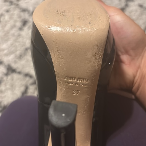 Miu Miu patent leather Mary Jane Platform pumps 37 - Picture 6 of 6
